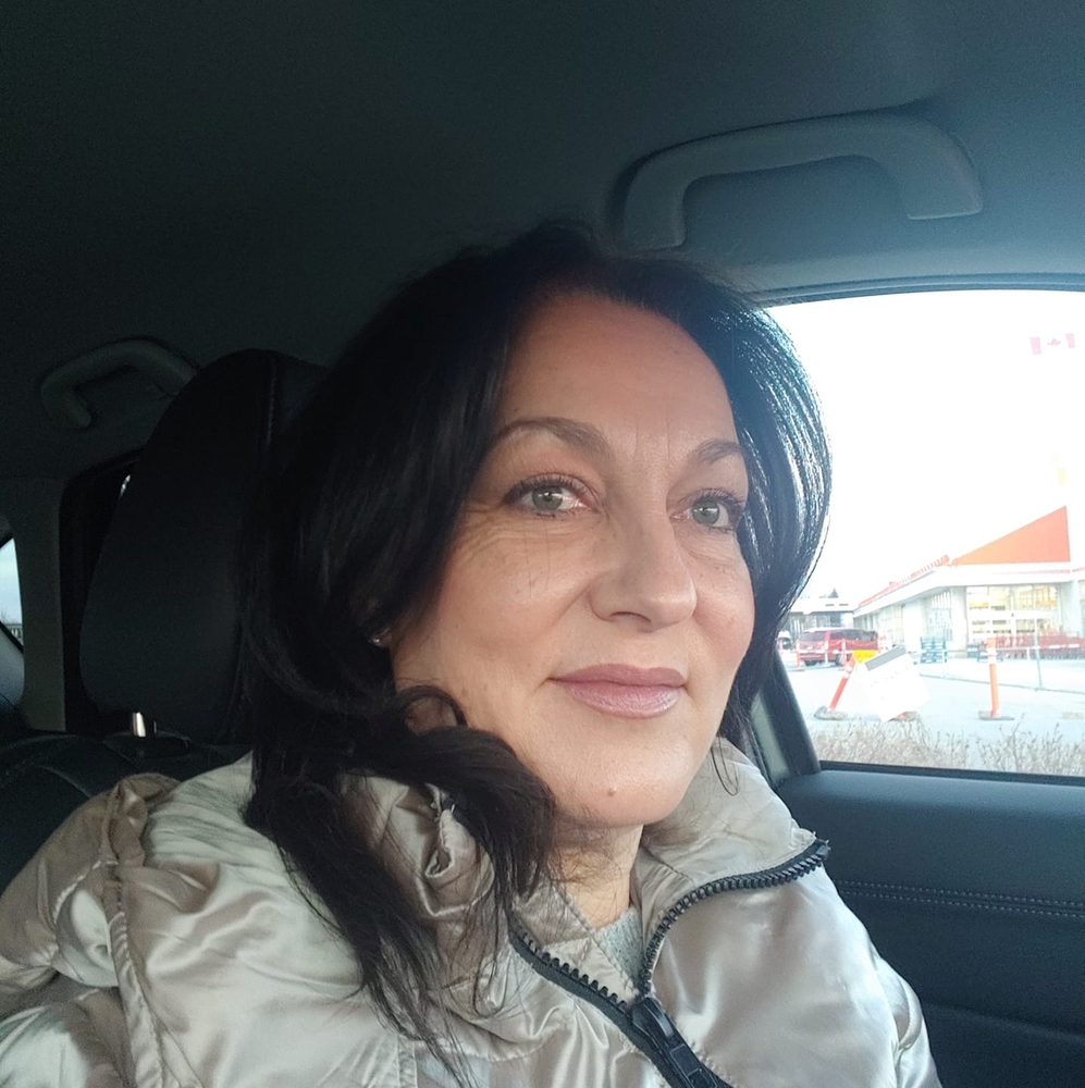 Meet your Posher, Galya